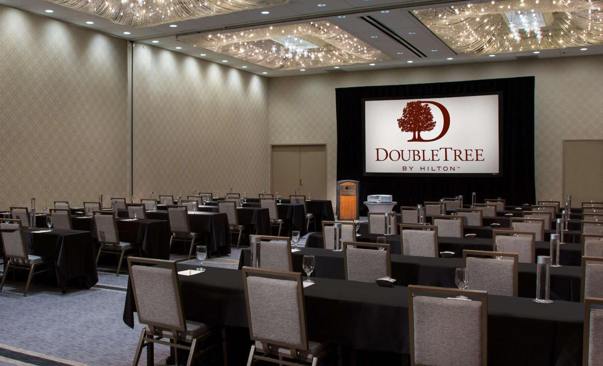 Hotel Doubletree By Hilton Chicago - 3*