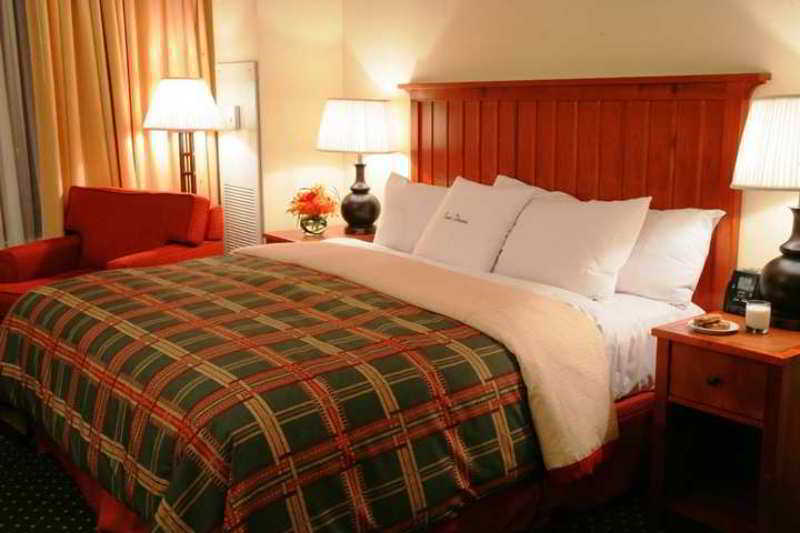 Doubletree By Hilton Chicago - Oak Brook
