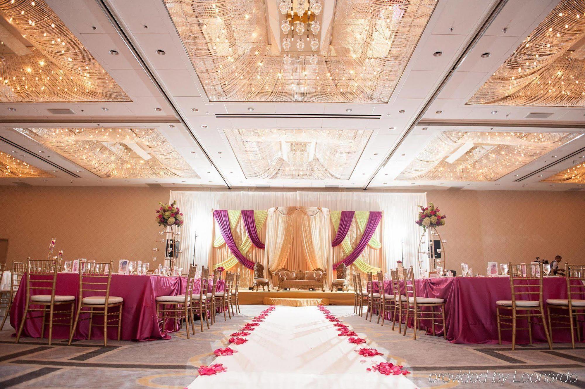 Doubletree By Hilton Chicago - Oak Brook